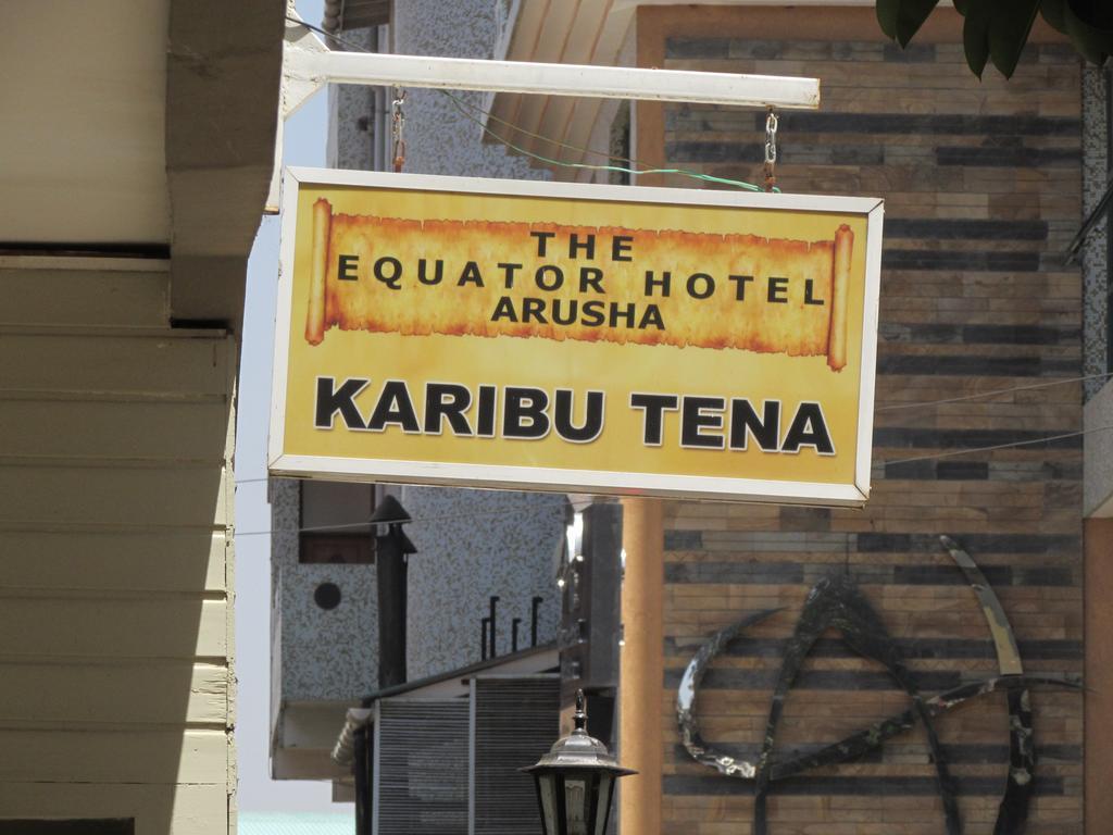 Equator Hotel Αρούσα Εξωτερικό φωτογραφία